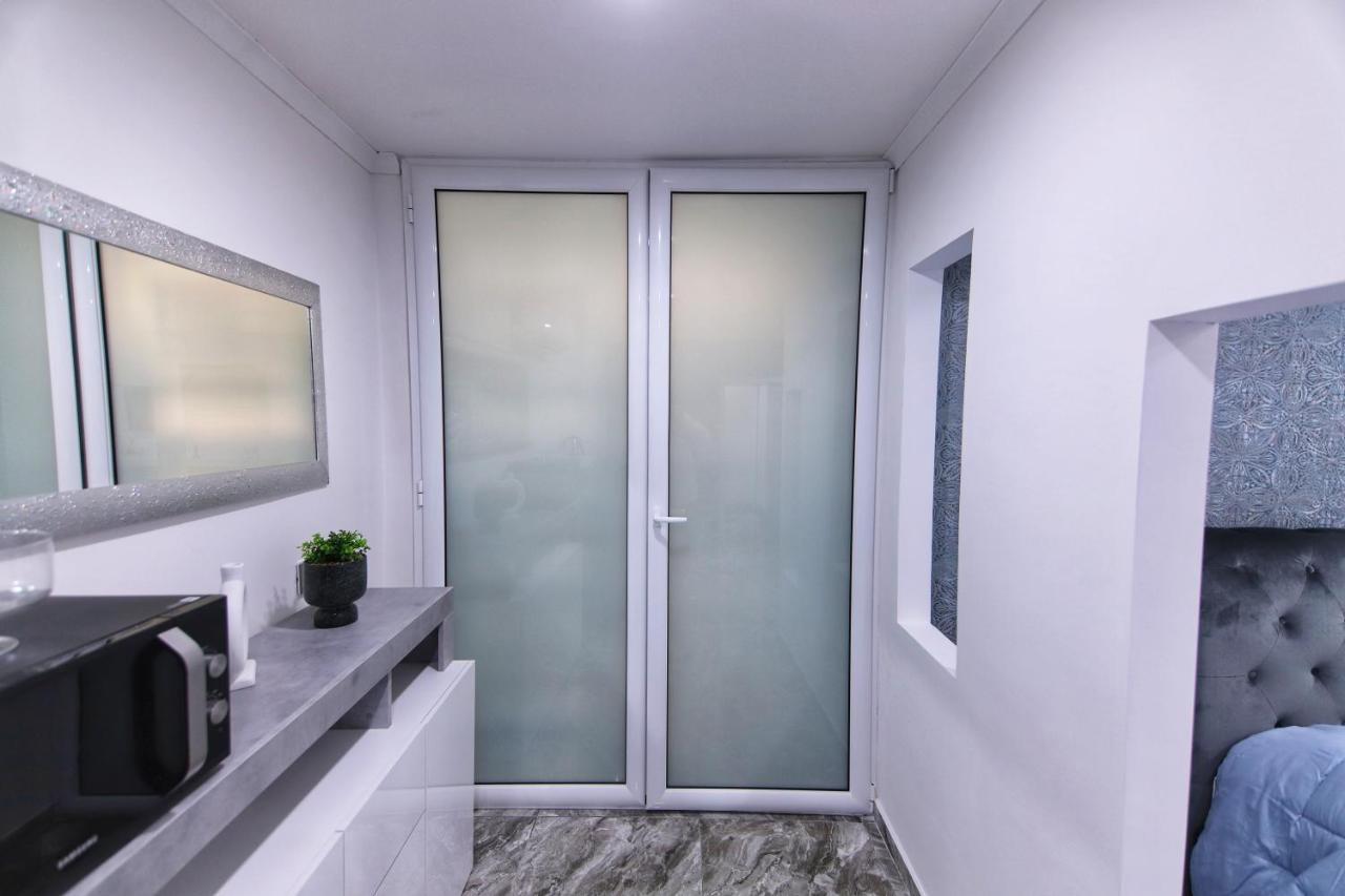 Spaccahouse Appartamento Napoli